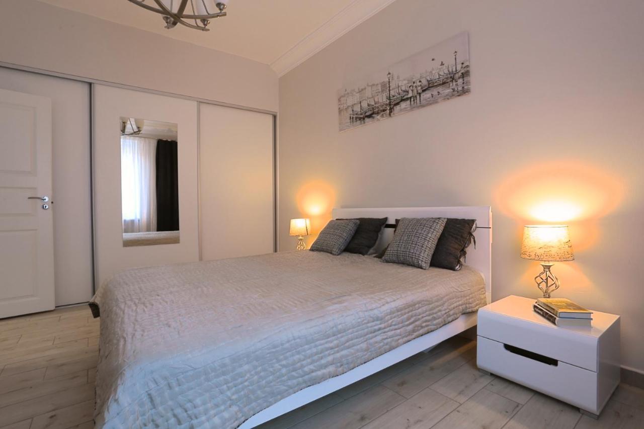 Central Apartament II كلابيدا المظهر الخارجي الصورة